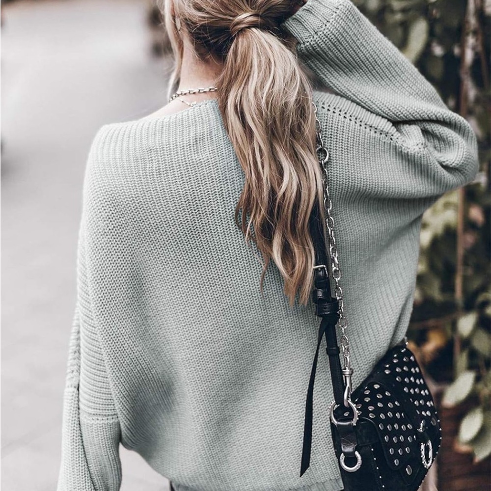 Grey knit slouchy sweater (M) - Picture 2 of 5